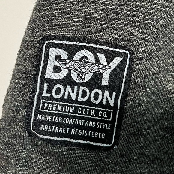 Boy London Gray & Black Logo Graphic T-Shirt - Pit to Pit 21.5” - Picture 6 of 12